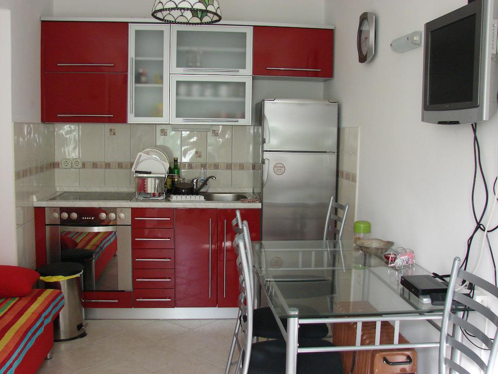 Bruna Apartment Rab Town Oda fotoğraf
